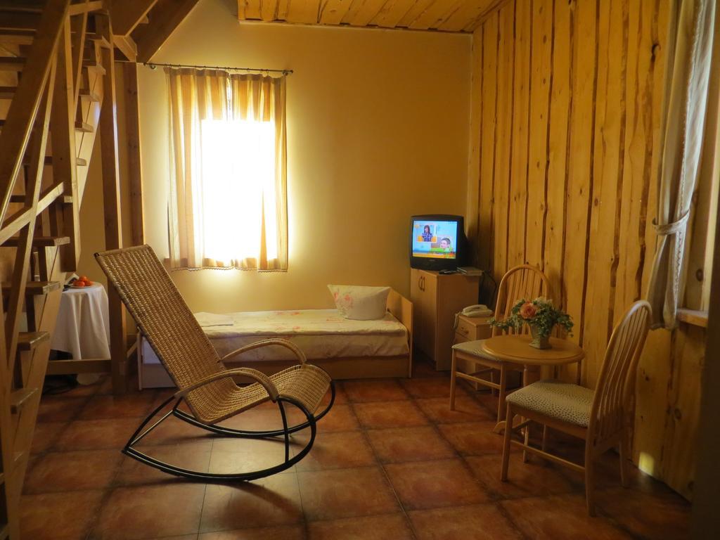 Tvirtove Prie Didziulio Hotel Dedeliskes Room photo